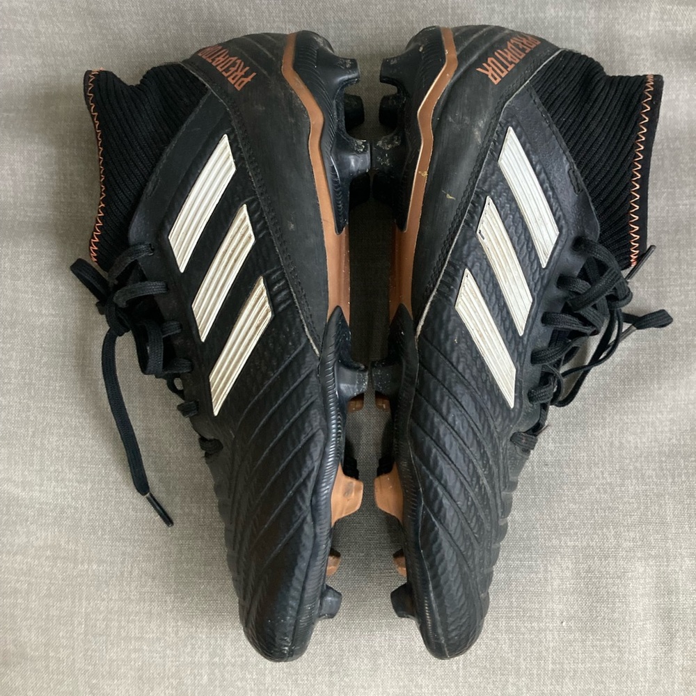 MNS Adidas Predator 18.3 soccer Cleats